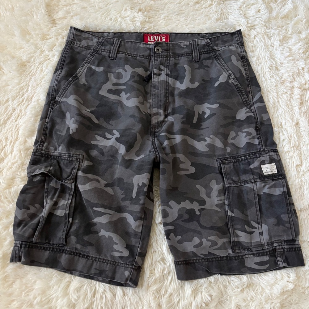 Levis Mens Grey Camo Cargo Shorts Size 38 Cotton Utility Casual W38
